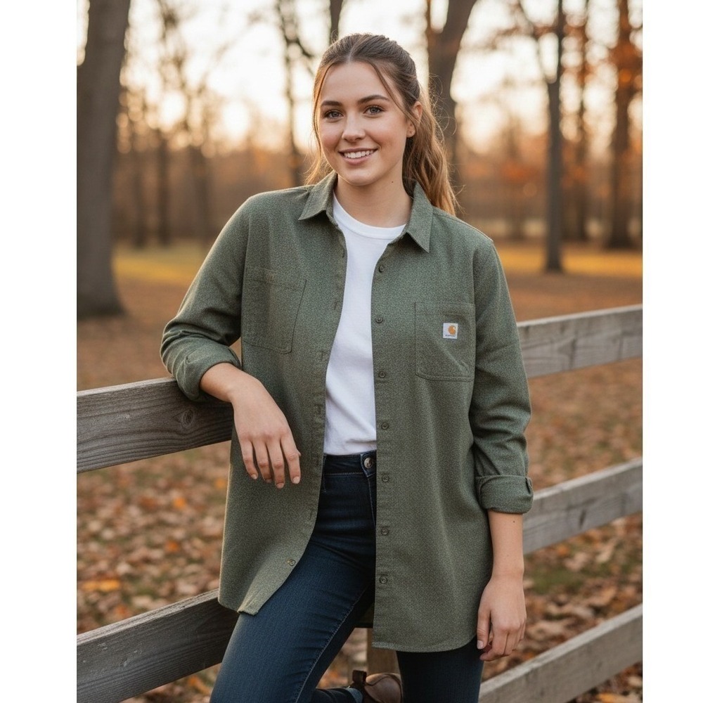 Carhartt Relaxed Fit Midweight Flannel Long Sleeve Women Small Tunic TW5575W NWT